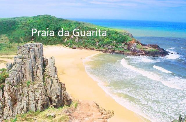 Kitnet S1 Em Torres-Rs - Na Mais Bela Praia Gaucha - Cozinha - Banheiro - Ar Condicionado - Tv E Wi-Fi - Estacionamento - Anfitria Superhost No Bnb Exterior photo