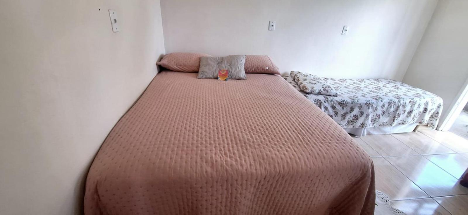 Kitnet S1 Em Torres-Rs - Na Mais Bela Praia Gaucha - Cozinha - Banheiro - Ar Condicionado - Tv E Wi-Fi - Estacionamento - Anfitria Superhost No Bnb Exterior photo