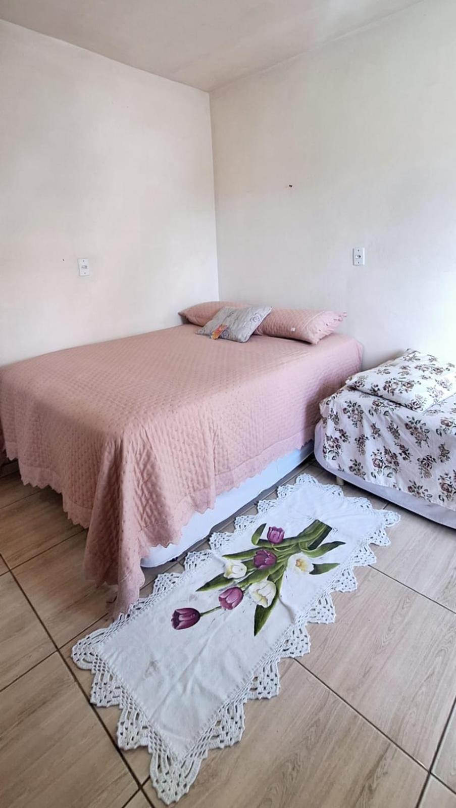 Kitnet S1 Em Torres-Rs - Na Mais Bela Praia Gaucha - Cozinha - Banheiro - Ar Condicionado - Tv E Wi-Fi - Estacionamento - Anfitria Superhost No Bnb Exterior photo