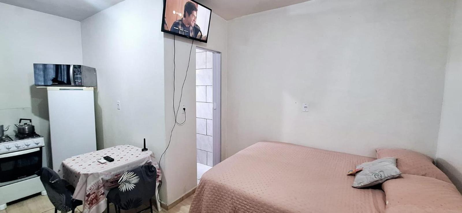 Kitnet S1 Em Torres-Rs - Na Mais Bela Praia Gaucha - Cozinha - Banheiro - Ar Condicionado - Tv E Wi-Fi - Estacionamento - Anfitria Superhost No Bnb Exterior photo